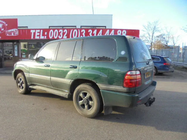 Toyota Land Cruiser - Voiture: photos 5 Toyota Land Cruiser - Voiture: photos 5