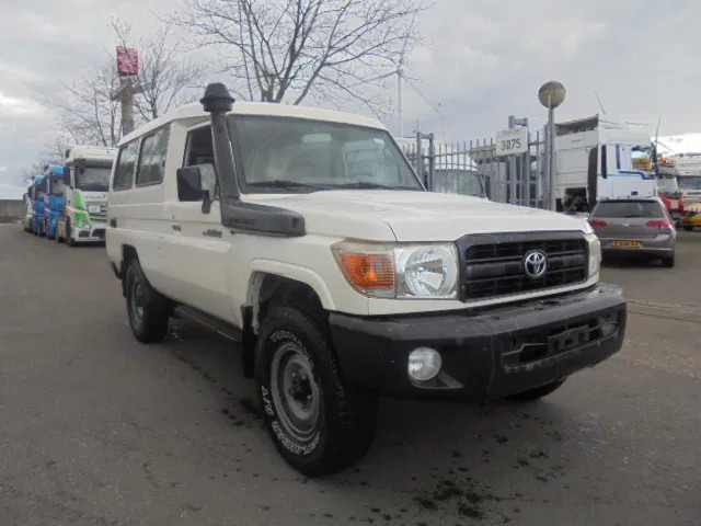 Toyota Land Cruiser HZJ78L 4WD EXPORT OUT EU ONLY - SUV: photos 3 Toyota Land Cruiser HZJ78L 4WD EXPORT OUT EU ONLY - SUV: photos 3