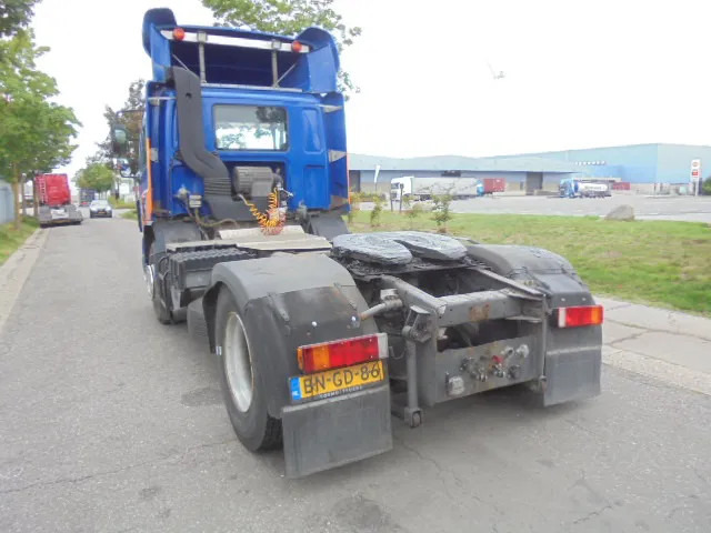 DAF CF 75.270 CF 75 HANDGESCHAKELD NL TRUCK TUV -APK 12--5-2026 - Tracteur routier: photos 3 DAF CF 75.270 CF 75 HANDGESCHAKELD NL TRUCK TUV -APK 12--5-2026 - Tracteur routier: photos 3