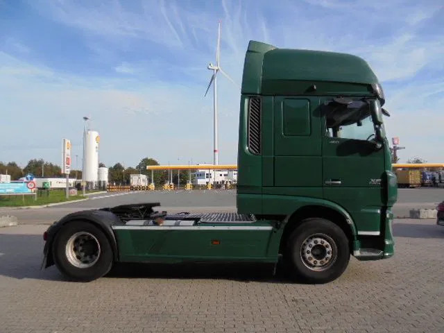 Tracteur routier DAF XF 106.460 SUPER SPACE CAB: photos 13 Tracteur routier DAF XF 106.460 SUPER SPACE CAB: photos 13