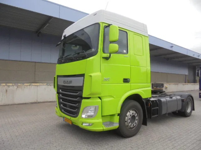 DAF XF 440 RTI COMPRESSOR NL TRUCK APK 05-26 - Tracteur routier: photos 1 DAF XF 440 RTI COMPRESSOR NL TRUCK APK 05-26 - Tracteur routier: photos 1