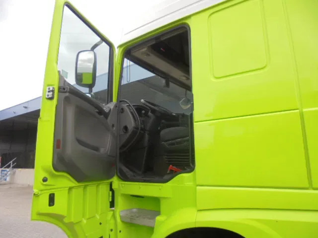 DAF XF 440 RTI COMPRESSOR NL TRUCK APK 05-26 - Tracteur routier: photos 5 DAF XF 440 RTI COMPRESSOR NL TRUCK APK 05-26 - Tracteur routier: photos 5