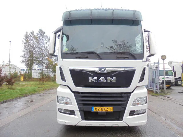 MAN TGA 18.480 XXL MAX SMART TACHO 20X IN STOCK - Tracteur routier: photos 2 MAN TGA 18.480 XXL MAX SMART TACHO 20X IN STOCK - Tracteur routier: photos 2