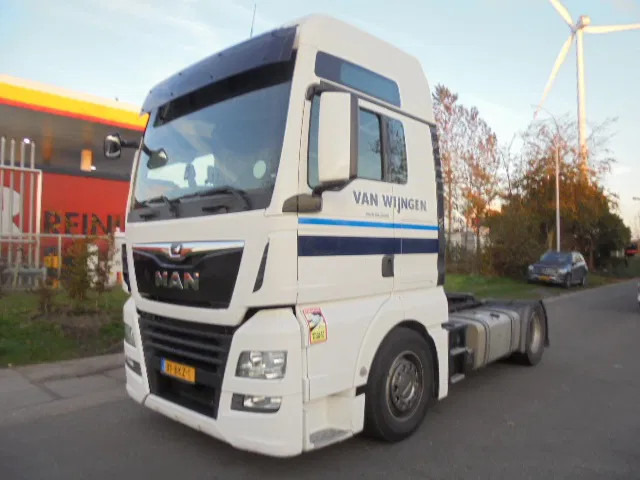 MAN TGX 18.500 XXL SMART TACHO 16X IN STOCK NL TRUCK - Tracteur routier: photos 1 MAN TGX 18.500 XXL SMART TACHO 16X IN STOCK NL TRUCK - Tracteur routier: photos 1