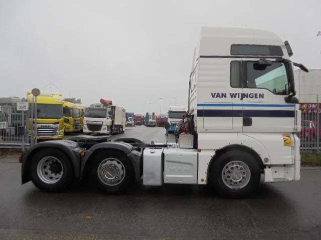 MAN TGX 26.500 XXL 6X2 NEW TYPE TACHO -SMART TACHO - Tracteur routier: photos 4 MAN TGX 26.500 XXL 6X2 NEW TYPE TACHO -SMART TACHO - Tracteur routier: photos 4