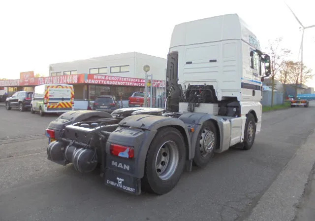 MAN TGX 26.500 XXL 6X2 SMART TACHO NL TRUCK 20X IN STOCK - Tracteur routier: photos 5 MAN TGX 26.500 XXL 6X2 SMART TACHO NL TRUCK 20X IN STOCK - Tracteur routier: photos 5