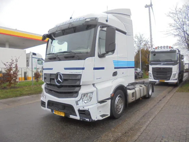Mercedes-Benz Actros 1840 LS NL TRUCK - Tracteur routier: photos 1 Mercedes-Benz Actros 1840 LS NL TRUCK - Tracteur routier: photos 1