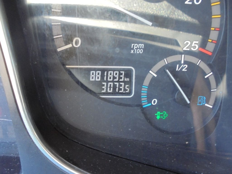 Tracteur routier Mercedes-Benz Actros 1842 EUR6: photos 14 Tracteur routier Mercedes-Benz Actros 1842 EUR6: photos 14