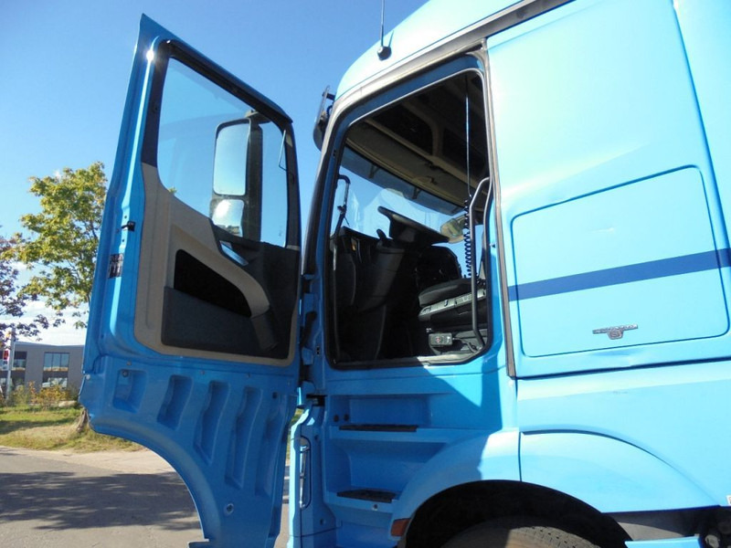 Tracteur routier Mercedes-Benz Actros 1842 EUR6: photos 8 Tracteur routier Mercedes-Benz Actros 1842 EUR6: photos 8