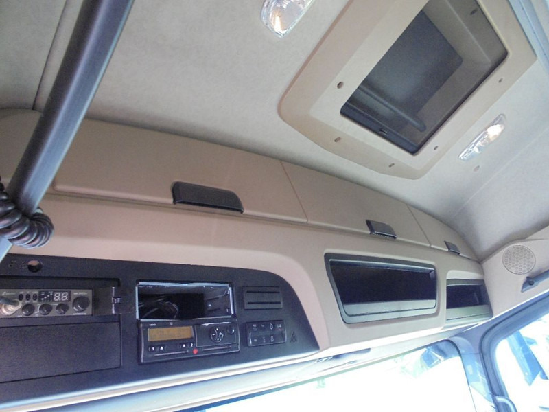 Tracteur routier Mercedes-Benz Actros 1842 EUR6: photos 15 Tracteur routier Mercedes-Benz Actros 1842 EUR6: photos 15