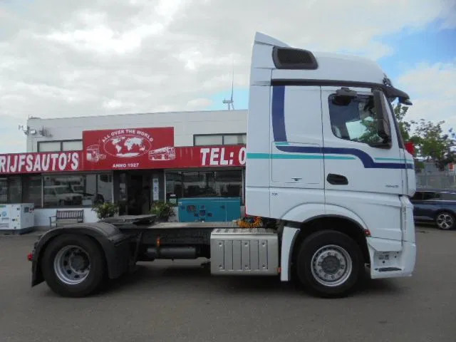 Tracteur routier Mercedes-Benz Actros 1943 LS EUR6: photos 7 Tracteur routier Mercedes-Benz Actros 1943 LS EUR6: photos 7