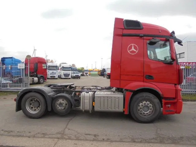 Mercedes-Benz Actros 2543 6X2 + HYDRAULIC - Tracteur routier: photos 4 Mercedes-Benz Actros 2543 6X2 + HYDRAULIC - Tracteur routier: photos 4
