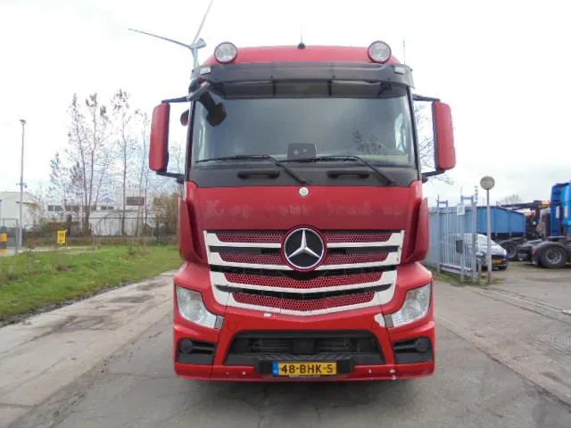 Mercedes-Benz Actros 2543 6X2 + HYDRAULIC - Tracteur routier: photos 2 Mercedes-Benz Actros 2543 6X2 + HYDRAULIC - Tracteur routier: photos 2