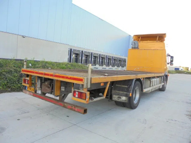 Volvo FM FM 300 LOW KM - Camion fourgon: photos 5 Volvo FM FM 300 LOW KM - Camion fourgon: photos 5
