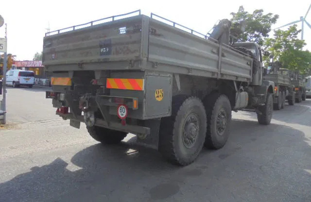 Volvo N 10 6X6 L + FASSI - Camion grue: photos 5 Volvo N 10 6X6 L + FASSI - Camion grue: photos 5