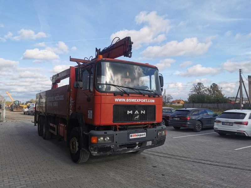 MAN 25.422 6x4 full spring - Camion plateau: photos 4 MAN 25.422 6x4 full spring - Camion plateau: photos 4