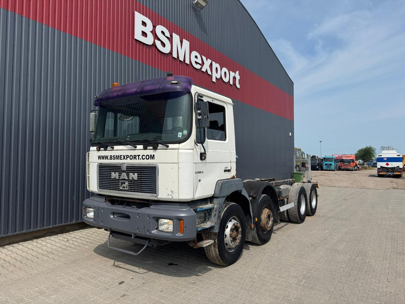 MAN 32.364 chassis truck - Châssis cabine: photos 1 MAN 32.364 chassis truck - Châssis cabine: photos 1