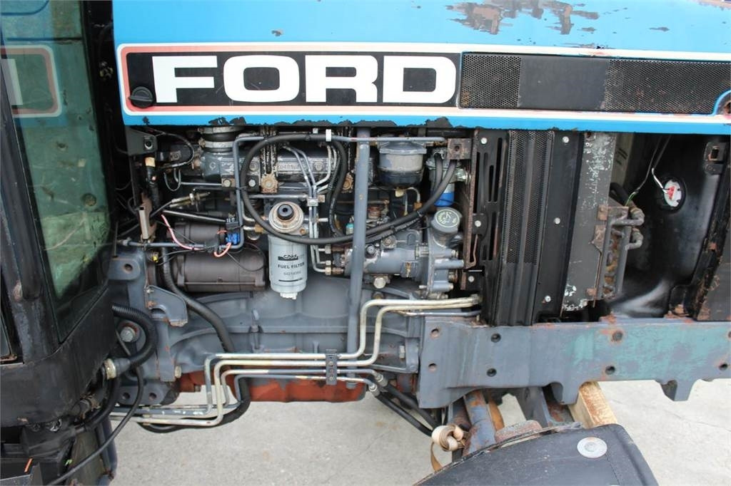 Ford 6640 2WD - Tracteur agricole: photos 3 Ford 6640 2WD - Tracteur agricole: photos 3