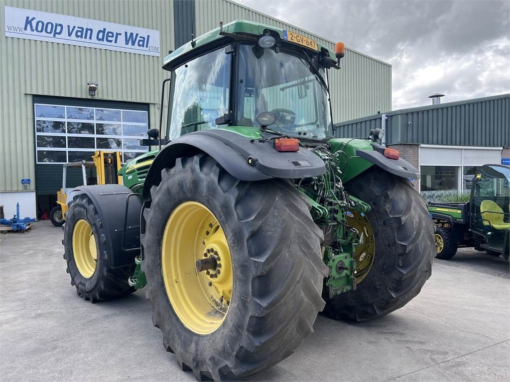 John Deere 7820 - Tracteur agricole: photos 4 John Deere 7820 - Tracteur agricole: photos 4