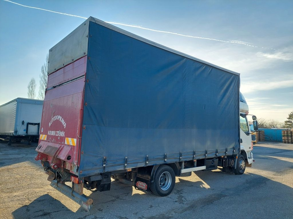 DAF FA LF 45.220 E12 4x2 DAF FA LF 45.220 E12 4x2 - Camion à rideaux coulissants: photos 4 DAF FA LF 45.220 E12 4x2 DAF FA LF 45.220 E12 4x2 - Camion à rideaux coulissants: photos 4