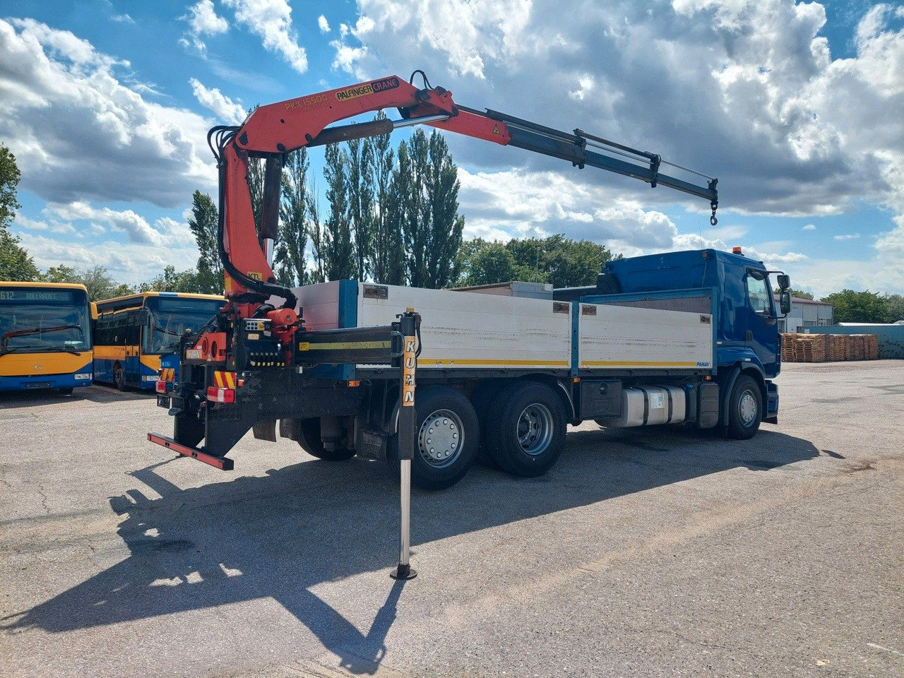 Renault Premium DXI R450.26 HR Palfinger PK 15.500 - Camion plateau, Camion grue: photos 4 Renault Premium DXI R450.26 HR Palfinger PK 15.500 - Camion plateau, Camion grue: photos 4