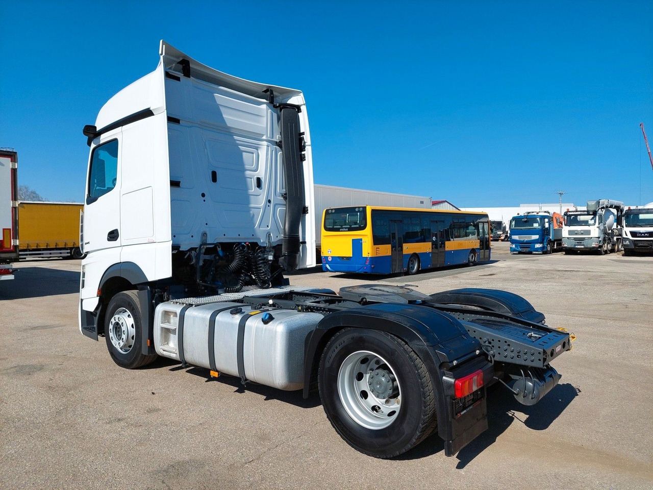 Mercedes-Benz Actros 5 1845 LS BigSpace 4x2 - Tracteur routier: photos 3 Mercedes-Benz Actros 5 1845 LS BigSpace 4x2 - Tracteur routier: photos 3