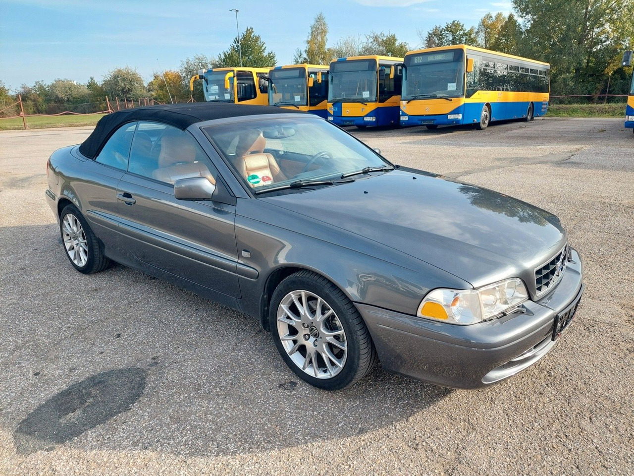 Cabriolet Volvo C70 Cabriolet 2.4 T: photos 6 Cabriolet Volvo C70 Cabriolet 2.4 T: photos 6
