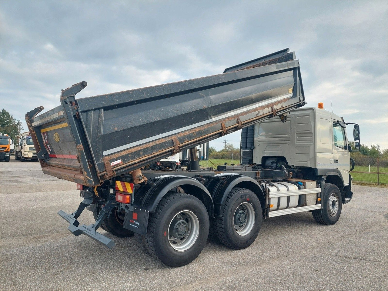 Volvo FMX 460 Meiller Bordmatik 6x4 - Camion benne: photos 4 Volvo FMX 460 Meiller Bordmatik 6x4 - Camion benne: photos 4