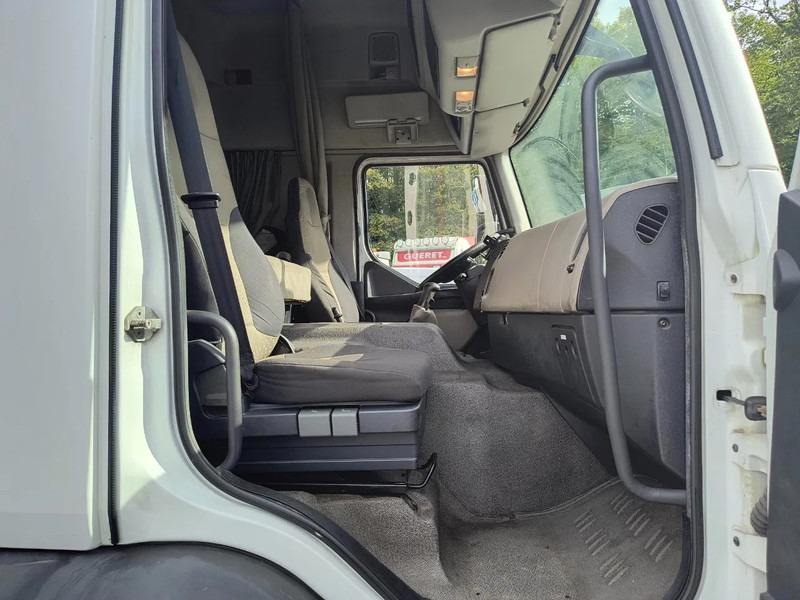 Camion citerne Renault Premium Lander 370 DXI INSULATED STAINLESS STEEL INOX 16000L - AIRCO: photos 11