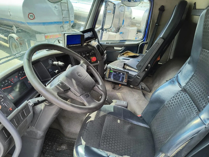 Crédit-bail de Volvo FM 330 GARBAGE TRUCK - GOOD WORKING CONDITION (!) Volvo FM 330 GARBAGE TRUCK - GOOD WORKING CONDITION (!): photos 9