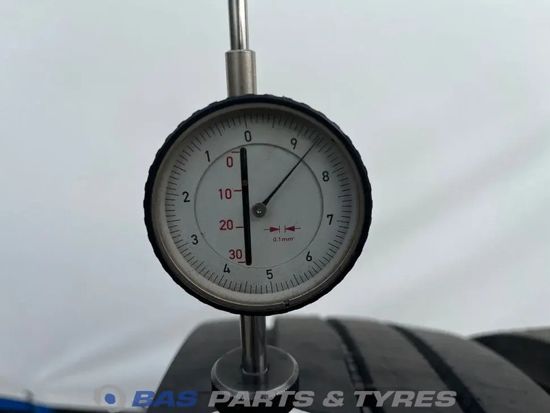 Bridgestone - Pneu pour Camion: photos 3 Bridgestone - Pneu pour Camion: photos 3
