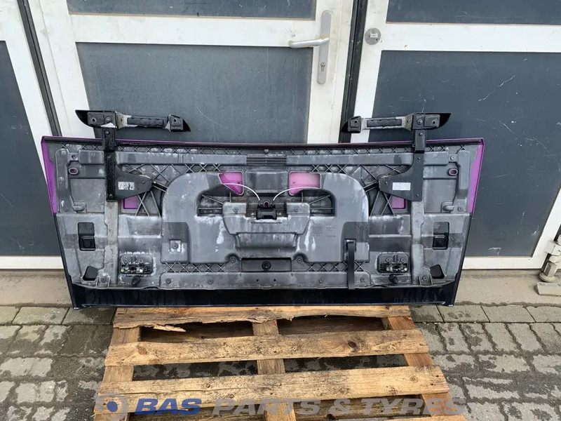 DAF CF Euro 6 Grille DAF 1877261 - Calandre pour Camion: photos 2 DAF CF Euro 6 Grille DAF 1877261 - Calandre pour Camion: photos 2