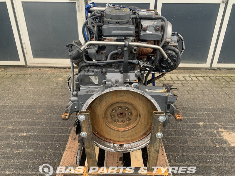 DAF CF Euro 6 - Moteur pour Camion: photos 2 DAF CF Euro 6 - Moteur pour Camion: photos 2