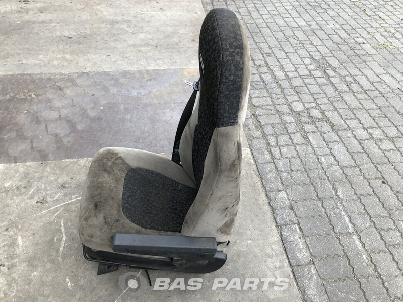 DAF CF75 Euro 4-5 Bijrijdersstoel DAF 1796654 - Siège pour Camion: photos 2 DAF CF75 Euro 4-5 Bijrijdersstoel DAF 1796654 - Siège pour Camion: photos 2
