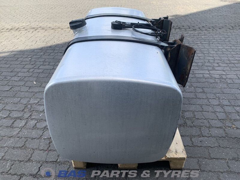 DAF - Réservoir de carburant pour Camion: photos 2 DAF - Réservoir de carburant pour Camion: photos 2