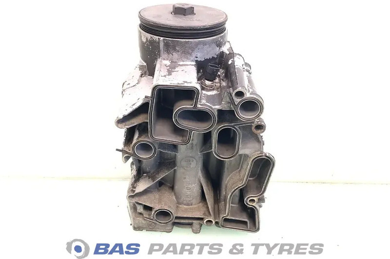 DAF Oliefilterhuis DAF 2107465 - Filtre à huile pour Camion: photos 3 DAF Oliefilterhuis DAF 2107465 - Filtre à huile pour Camion: photos 3