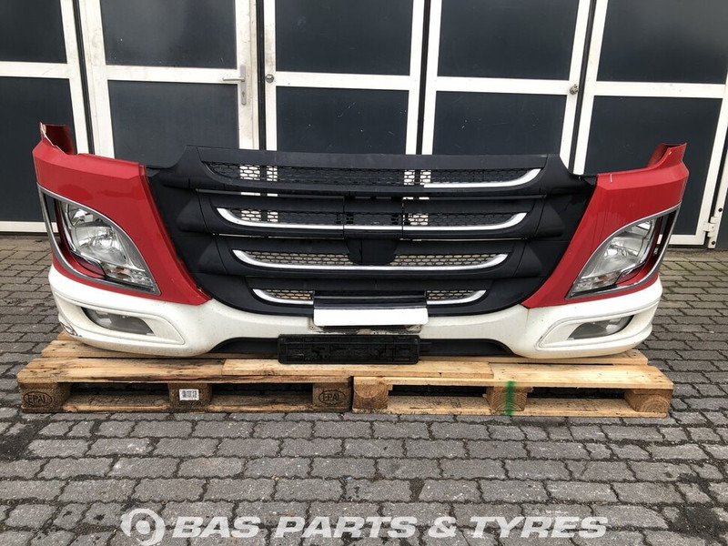 DAF XF106 - Pare-chocs pour Camion: photos 1 DAF XF106 - Pare-chocs pour Camion: photos 1
