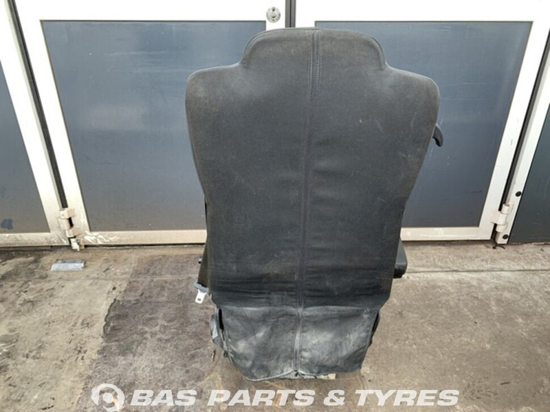 Mercedes-Benz Arocs Chauffeursstoel Mercedes A 960 910 47 01 - Siège pour Camion: photos 3 Mercedes-Benz Arocs Chauffeursstoel Mercedes A 960 910 47 01 - Siège pour Camion: photos 3
