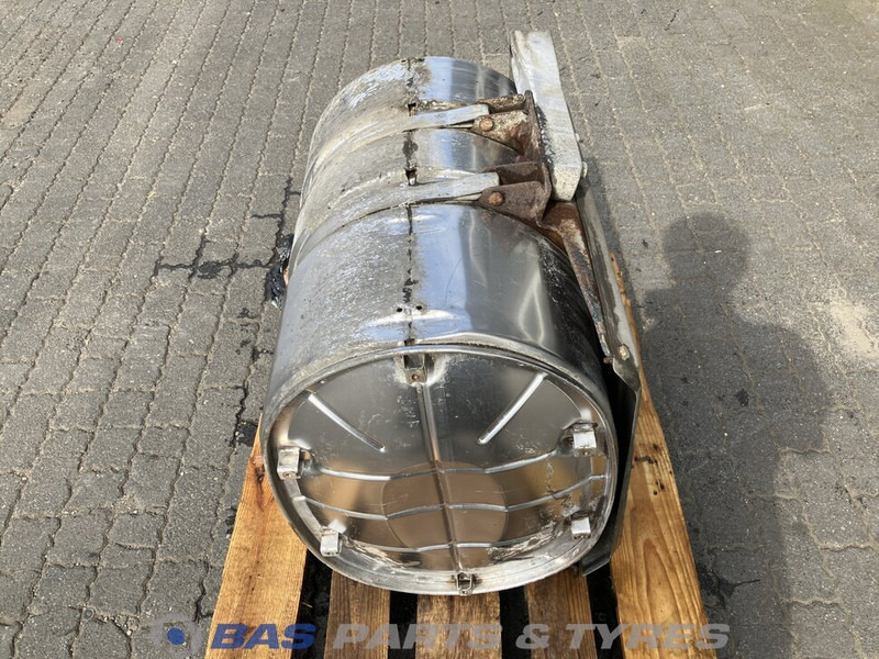 Renault Premium Euro 4-5 Uitlaatdemper Renault 7420899867 - Silencieux pour Camion: photos 1 Renault Premium Euro 4-5 Uitlaatdemper Renault 7420899867 - Silencieux pour Camion: photos 1