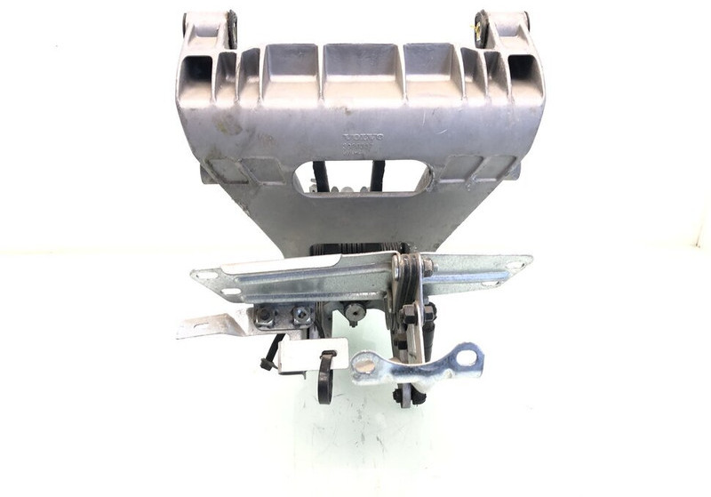 Volvo FH2/FM2 & FH3/FM3 - Colonne de direction pour Camion: photos 3 Volvo FH2/FM2 & FH3/FM3 - Colonne de direction pour Camion: photos 3