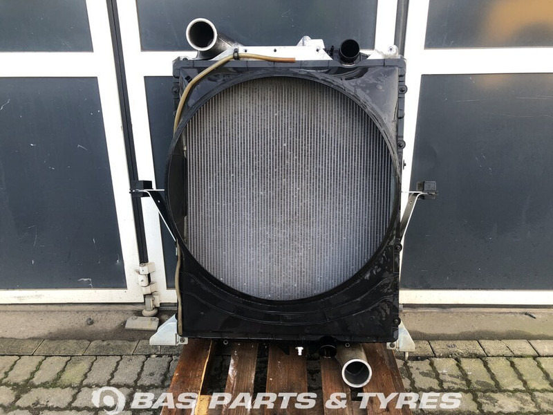 Volvo FM3 - Radiateur pour Camion: photos 1 Volvo FM3 - Radiateur pour Camion: photos 1