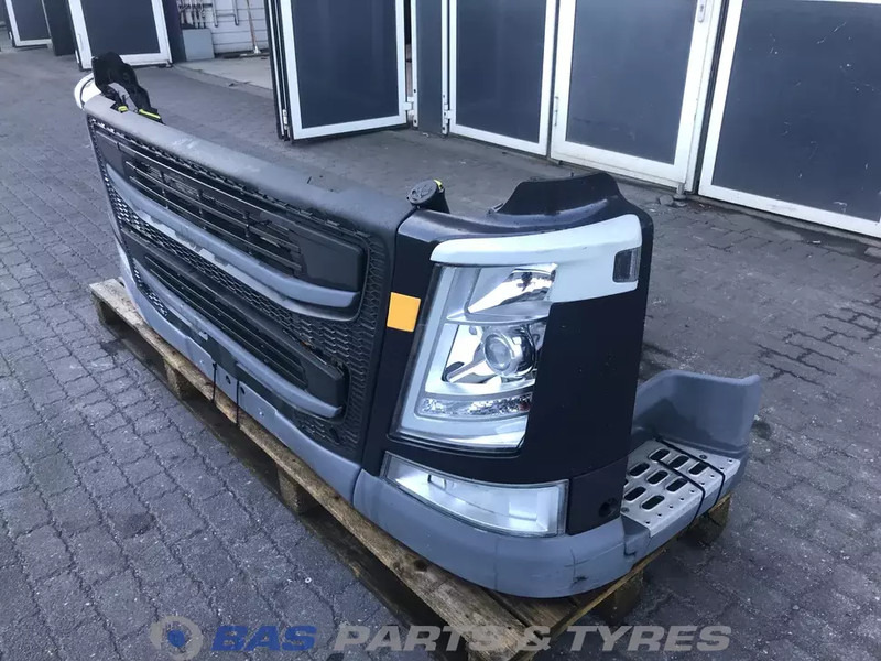 Volvo FM4 - Pare-chocs pour Camion: photos 2 Volvo FM4 - Pare-chocs pour Camion: photos 2