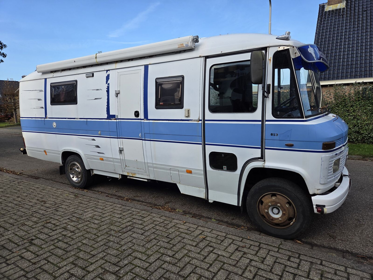 Mercedes-Benz 613D O309 oldtimer buscamper - Fourgon aménagé: photos 2 Mercedes-Benz 613D O309 oldtimer buscamper - Fourgon aménagé: photos 2