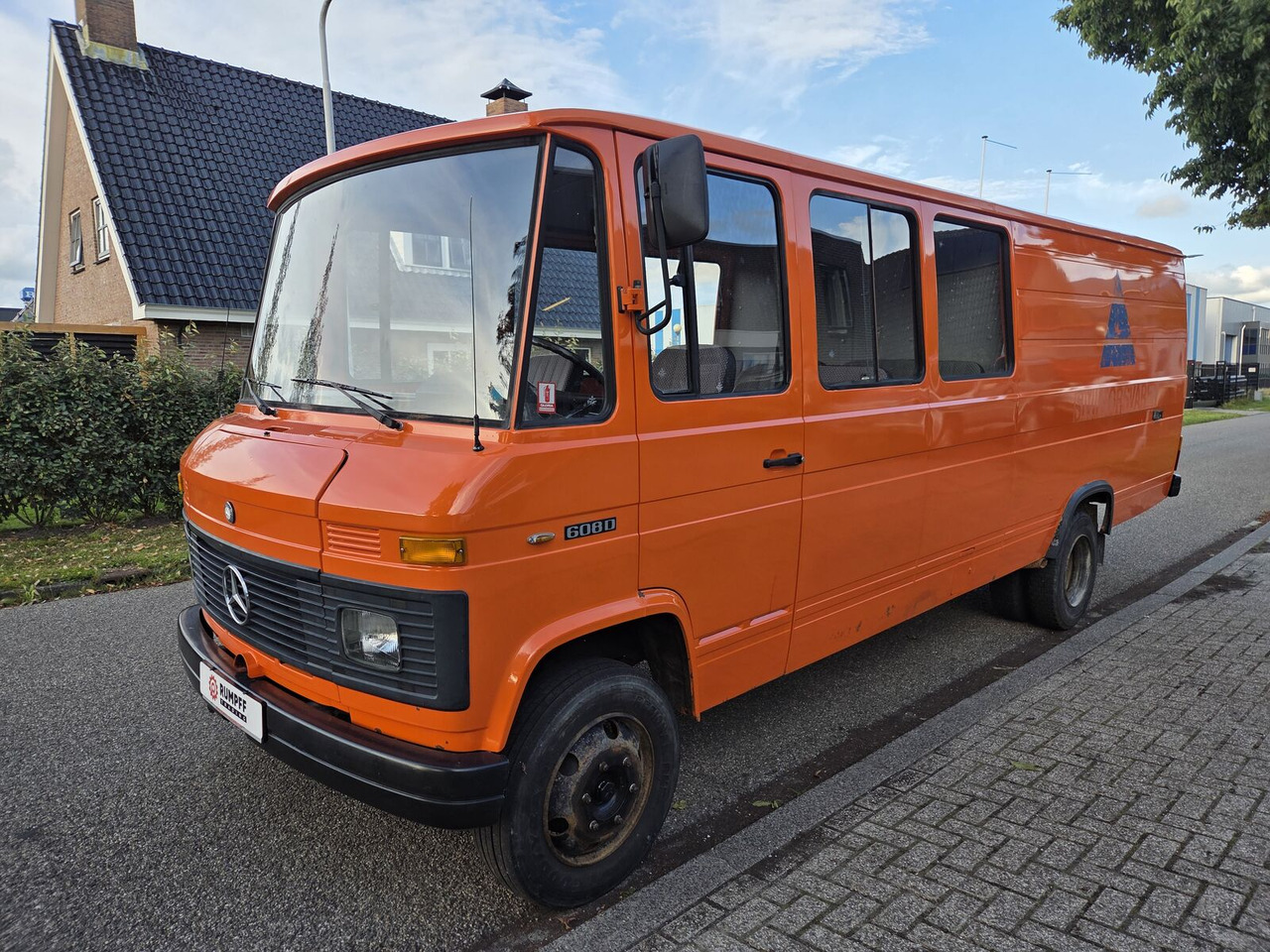 Mercedes-Benz L 608 D dubbel cabine (26700 km) goederen en personen bestelwagen - Transport de personnes: photos 4 Mercedes-Benz L 608 D dubbel cabine (26700 km) goederen en personen bestelwagen - Transport de personnes: photos 4