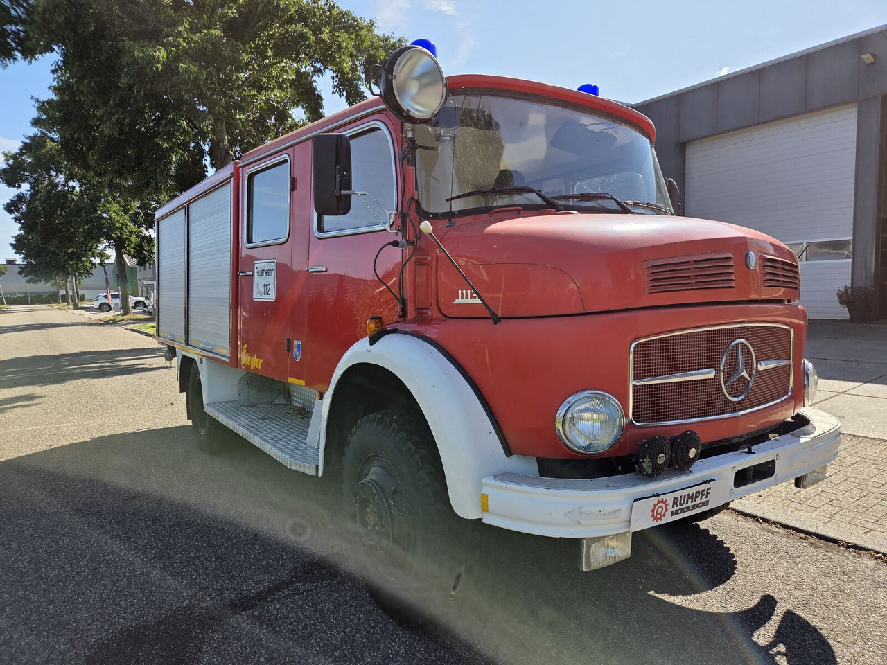 Mercedes-Benz LAF 1113 B 4X4 Turbo Diesel (170 PK) brandweerwagen - Camion de pompier: photos 4 Mercedes-Benz LAF 1113 B 4X4 Turbo Diesel (170 PK) brandweerwagen - Camion de pompier: photos 4