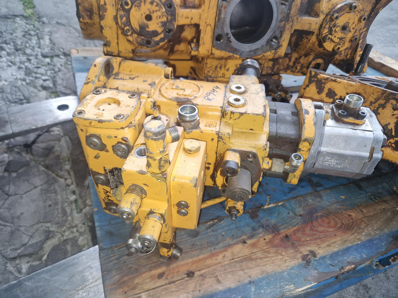BRUENINGHAUS HYDROMATIC A4VG - Pompe hydraulique pour Engins de chantier: photos 3 BRUENINGHAUS HYDROMATIC A4VG - Pompe hydraulique pour Engins de chantier: photos 3