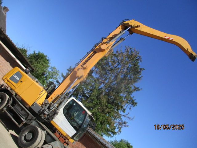 LIEBHERR LH30 M - Pelle de manutention: photos 1 LIEBHERR LH30 M - Pelle de manutention: photos 1