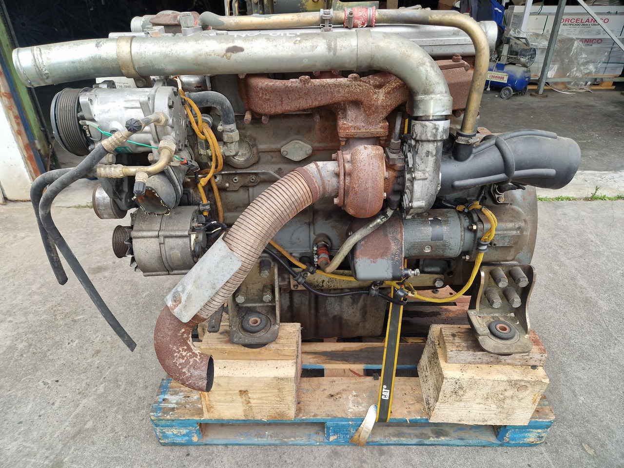 MOTOR LIEBHERR D924 TIE A2 - Moteur pour Engins de chantier: photos 4 MOTOR LIEBHERR D924 TIE A2 - Moteur pour Engins de chantier: photos 4