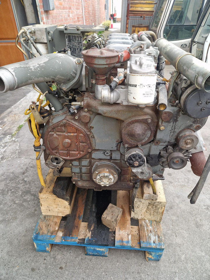 MOTOR LIEBHERR D924 TIE A2 - Moteur pour Engins de chantier: photos 5 MOTOR LIEBHERR D924 TIE A2 - Moteur pour Engins de chantier: photos 5