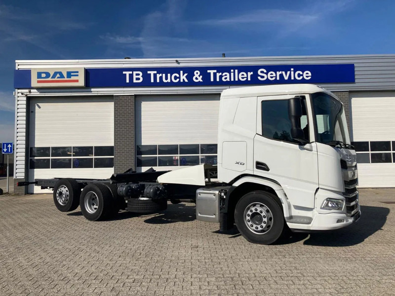 DAF XD 450 FAN CHASSIS SLEEPER CAB PTO STEERING LIFTAXLE 505WB - NEW - Châssis cabine: photos 4 DAF XD 450 FAN CHASSIS SLEEPER CAB PTO STEERING LIFTAXLE 505WB - NEW - Châssis cabine: photos 4